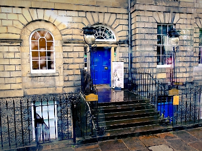 DSC01282  Rainy day in Edinburgh.  Front of the Georgian House; restored Robert Adam townhouse